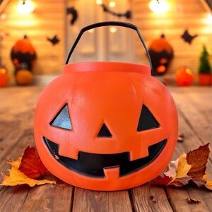 Vintage General Foam Plastics Made in USA LARGE blow mold pumpkin bucket